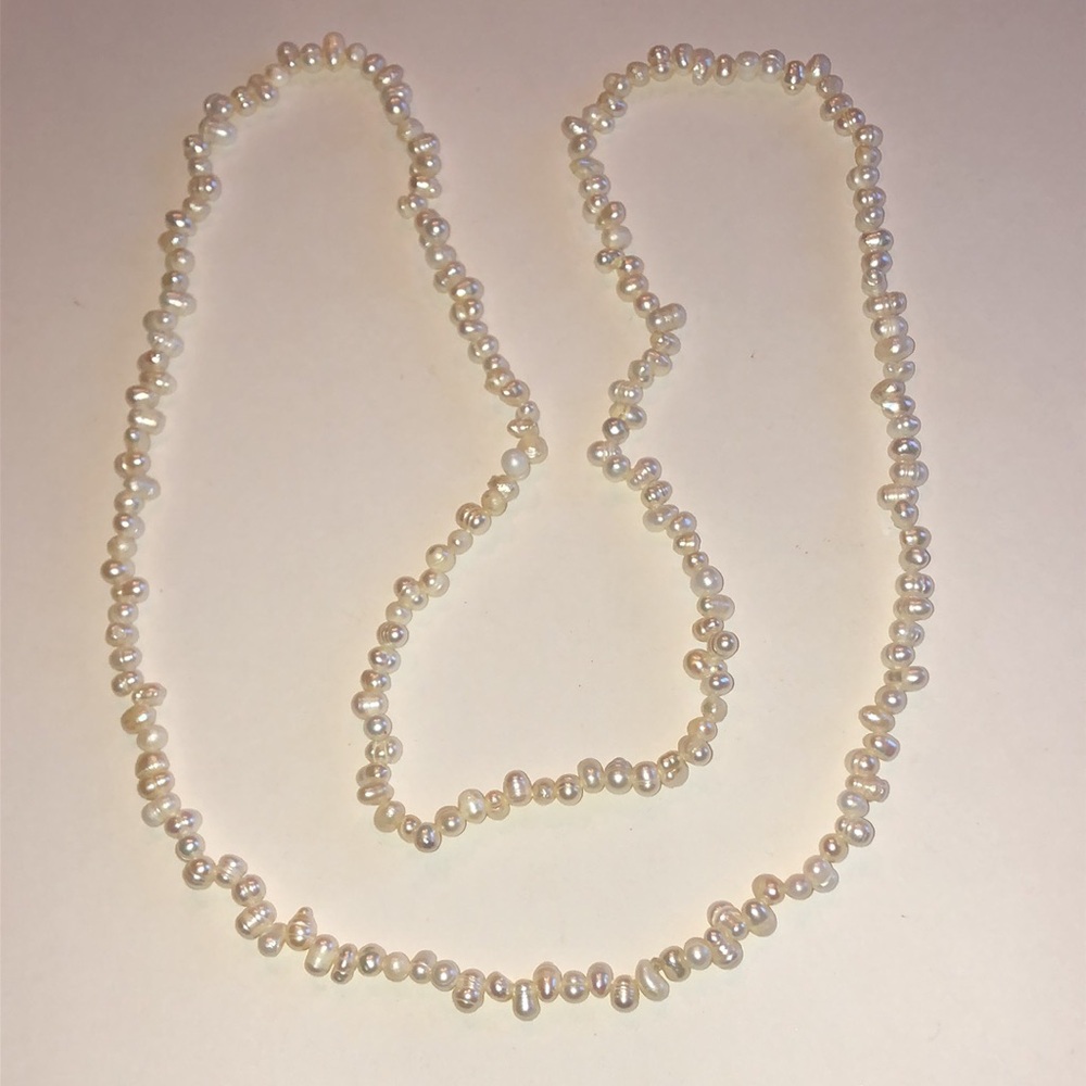 Freshwater Pearl Long Necklace - Cream Pearlescent Strand - Picture 4 of 4